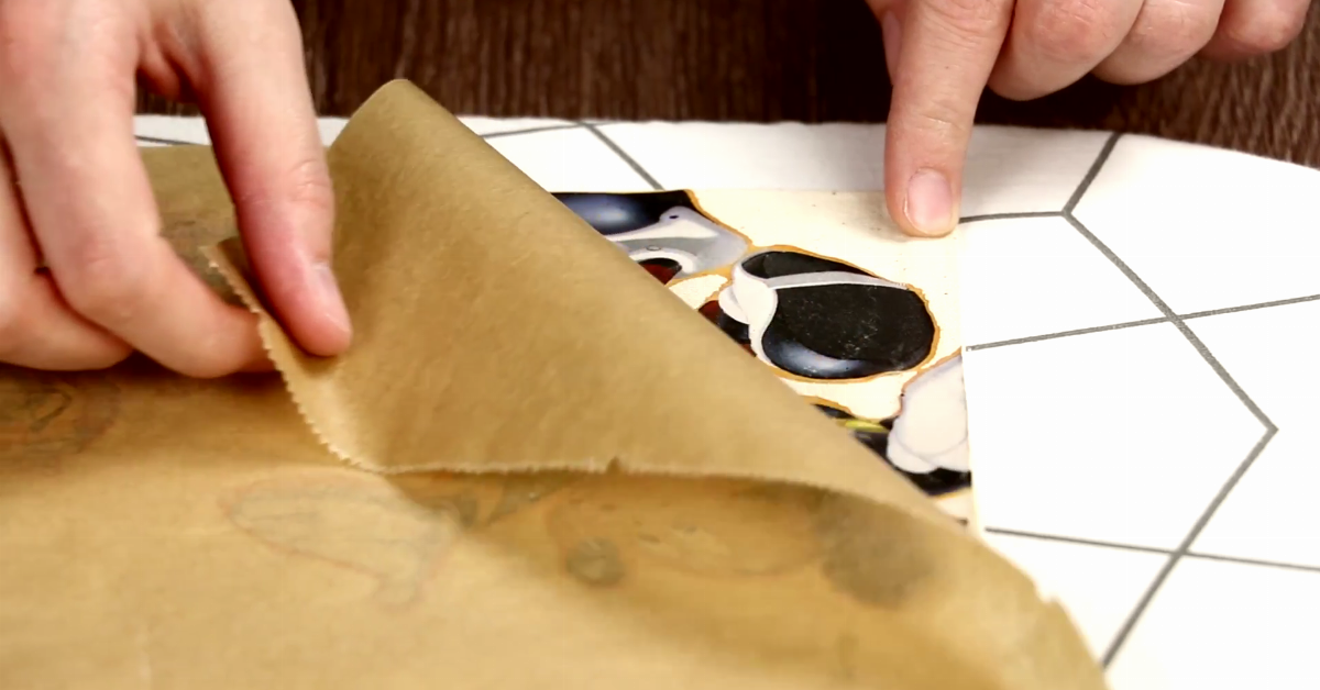 Картинки по запросу Как сделать красивый узор для ткани из старых пакетов