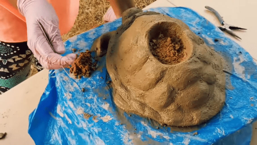 Очаровательная черепашка: мини-скульптура с продуманной функциональностью