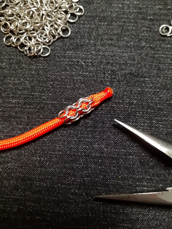 Кольчужный шнурок для ключей