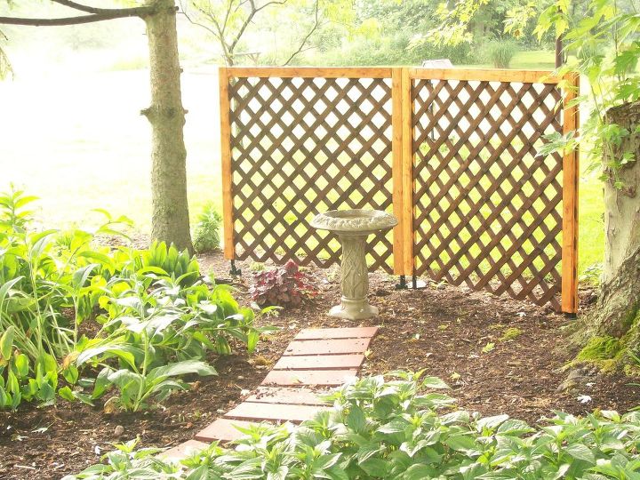 13 блестящих идей использования деревянной решетки в доме и в саду