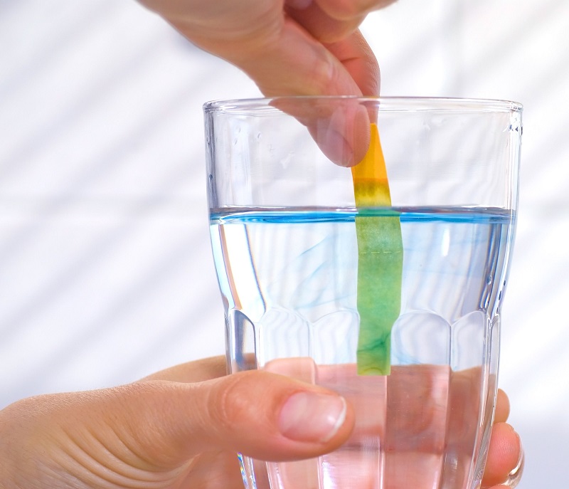 Щелочная вода вымывает рак, выводит токсины и дарит долголетие. А вот как ее сделать…