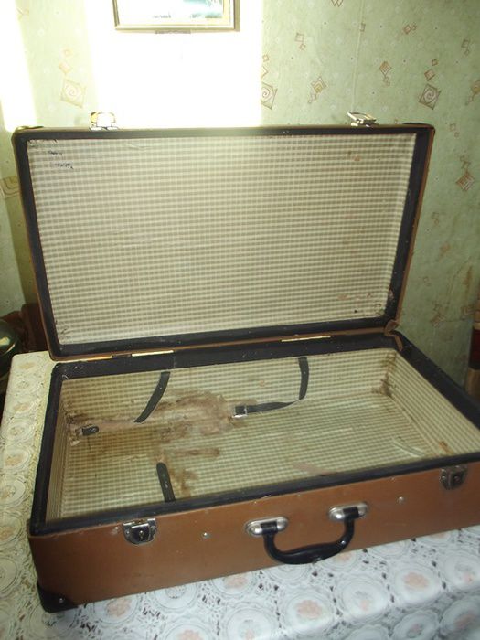 Переделка - старый чемодан в новый