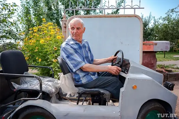 Белорусский пенсионер сконструировал электрокар
