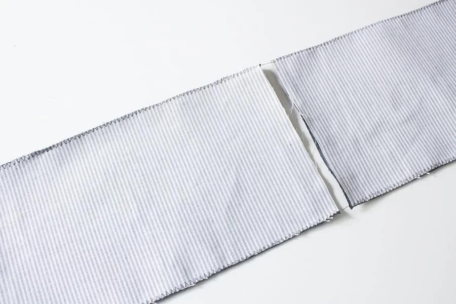 Утилизация остатков ткани: лоскутный пуф в форме цилиндра