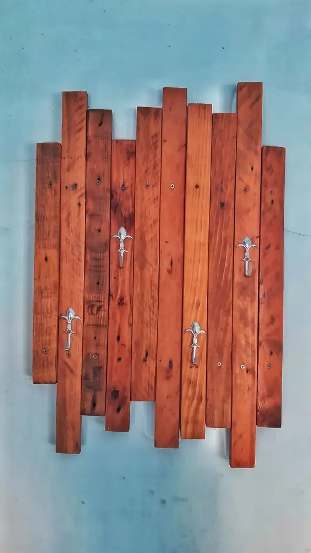 Идея для хранения: деревянные полки своими руками