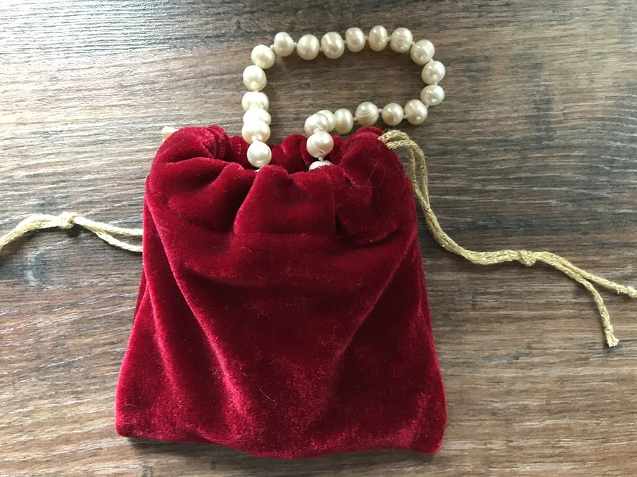 Ювелирный мешочек для хранения жемчужного ожерелья