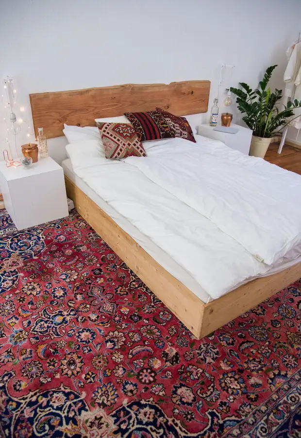 Деревянное изголовье кровати: 10 потрясающих идей для вдохновения