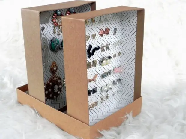 10 простых идей, как превратить обычную картонную коробку в полезную вещь для дома
